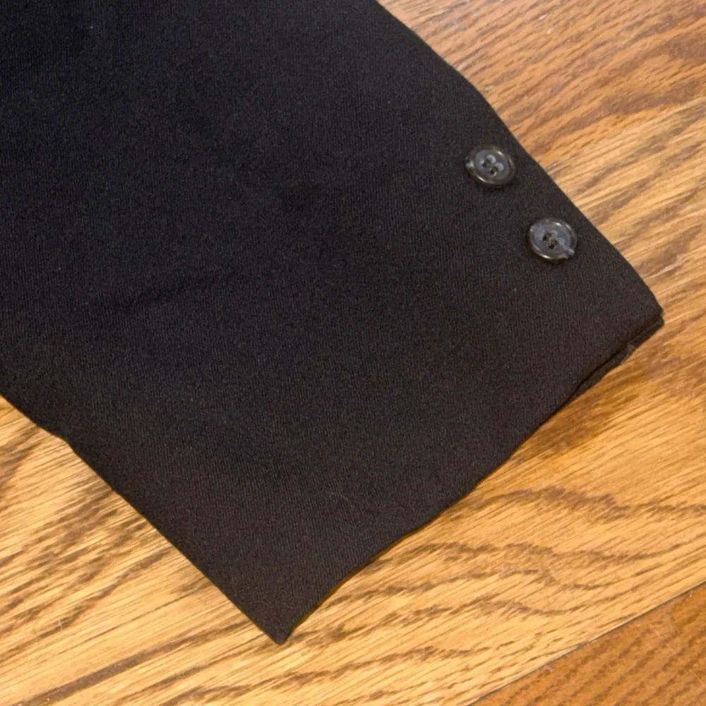 Brooks Brothers. Black Wool Blazer. Size 42.